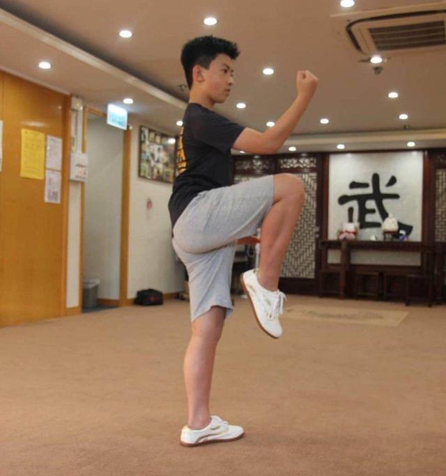 十大香港男童星，曾与视帝两度演父子