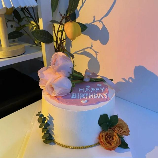 祝自己生日快乐，祝自己生日快乐的句子发朋友圈（生日文案，祝自己生日快乐图片）