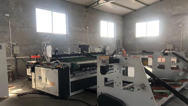 小店铺适合做什么生意，小店面做什么生意好（小生意同样能日入1000多）