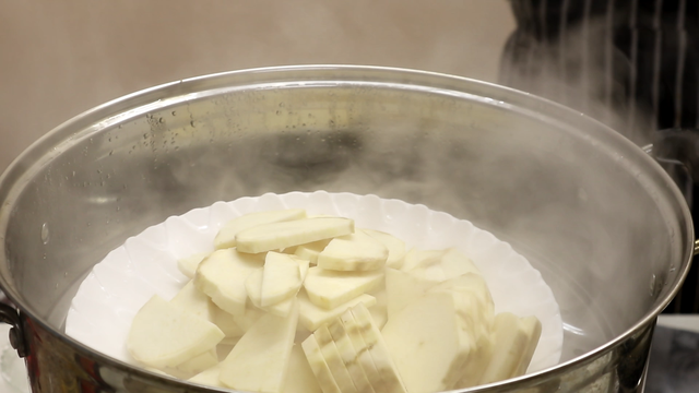 虾怎么做好吃又简单，虾怎么做好吃又简单 水煮虾（教你5道大虾的做法）