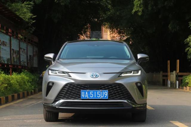 广汽丰田suv，广汽丰田suv有几款（这才是中型SUV该有的样子）