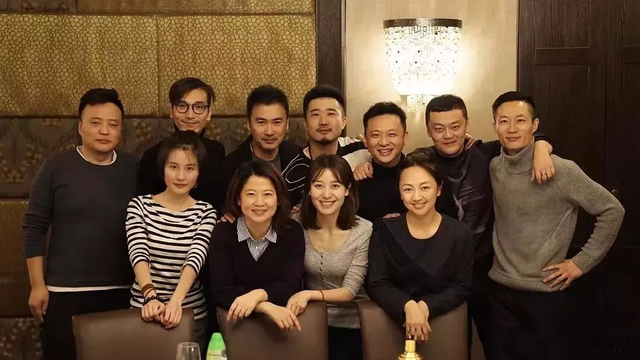 一颗颗眼泪都是爱演员表，一颗颗眼泪都是爱 剧照（13位演员人生迥异）