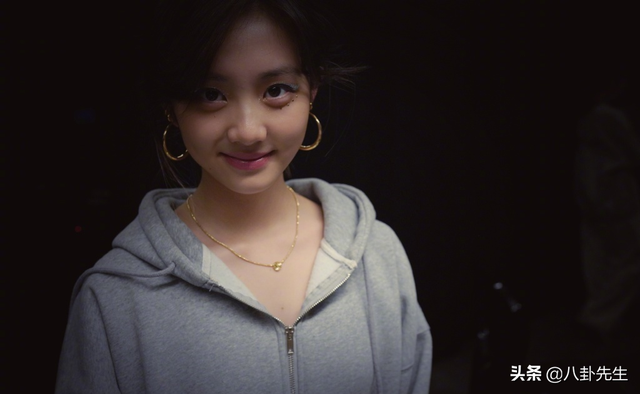 夏克立女儿，夏克立是哪国人（《爸爸》6位萌娃变美少女）