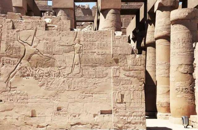 金字塔的起源和历史，金字塔的起源和历史PPT（金字塔是如何建造出来的）