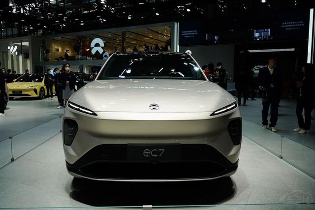 五六万买什么车最好，二手车五六万买什么车最好（蔚来EC7和凯迪拉克锐歌怎么选）