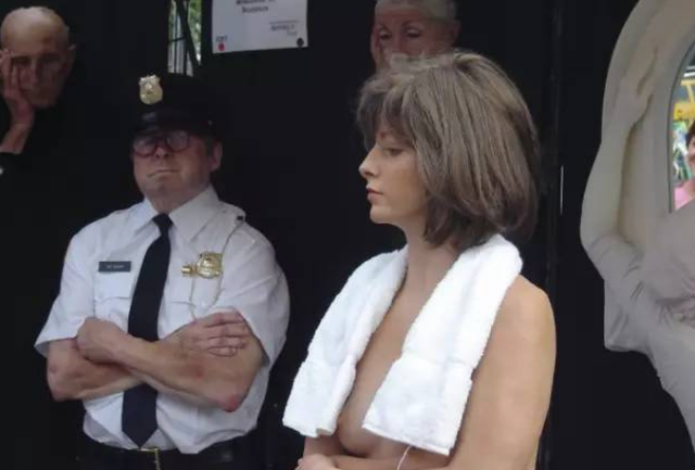 能吓死人的图片，能吓死人的图片感觉有人在盯着你（细节真实到让人害怕）