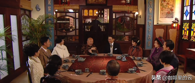 名媛望族剧情介绍，名媛望族剧情分集剧情介绍（《名媛望族》：四个女人之中）