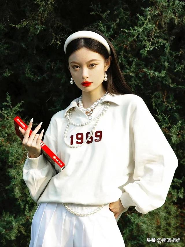 宽脸适合的发型，适合脸宽女生的刘海造型（看舒淇、王菲就知道）