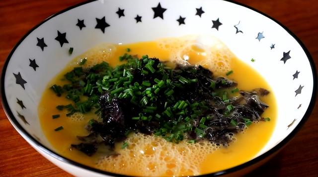 高钾食物有哪些，常见的16种高钾食物（建议：多吃4种“高钾食物”）