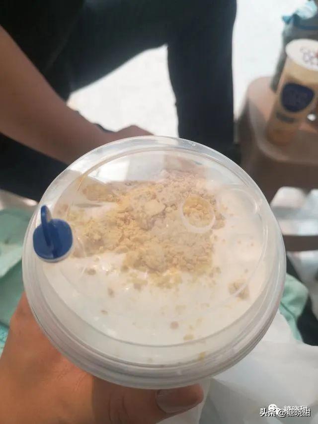 比较出名的奶茶店排行，排名前十的奶茶店（终于找到了夏天的“解药”）