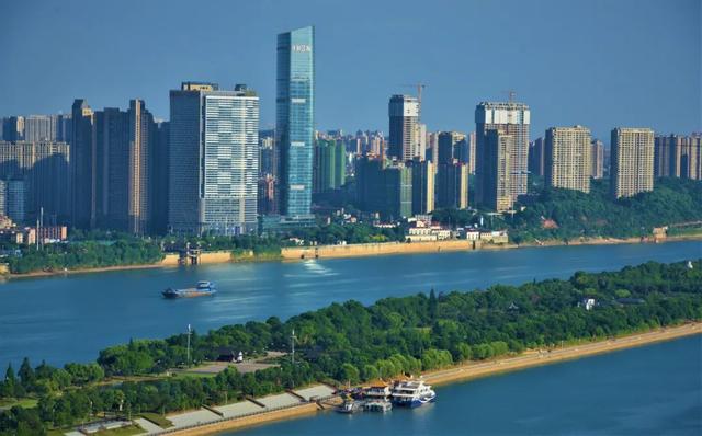 三角肌中束，三角肌中束拉伸（全国将建10个核心城市群）