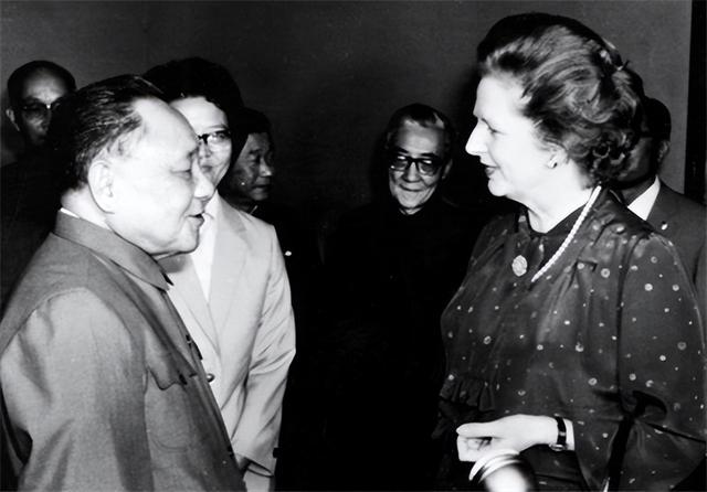 中国与英国的时差是多少个小时，英国和中国时差是多少小时（我国海军一个举动让英国认怂）