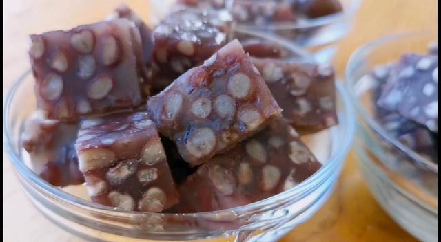 女人吃猪肝有什么好处，猪肝一周吃几次补血（多吃“4红3黑2绿”）