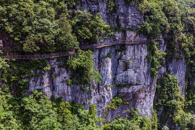 张家界天门山景区简介，张家界天门山之六大谜团