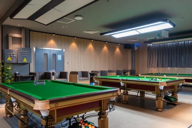 暇步士女鞋价格表，暇步士女鞋价格表和图片（贵友给你夏日不宅家的理由）