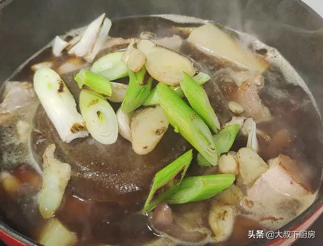白萝卜烧肉的做法，白萝卜烧肉怎么烧好吃（家里小孩能多吃几碗饭）