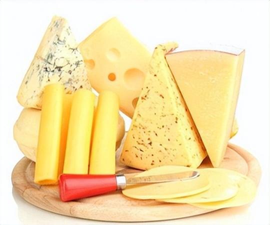 乳酪是什么，乳酪是什么味道（奶酪、乳酪、起司、起士）