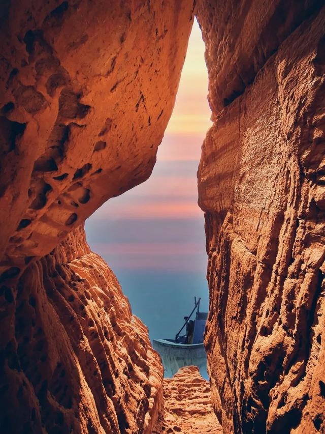 暑假去哪里旅游好，暑假去哪里旅游好玩2021（最适合去的12个美景地）