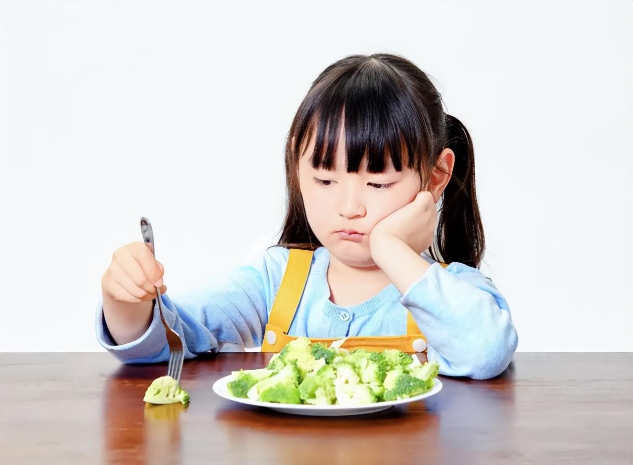 出牙期宝宝睡觉不安稳会持续多久，出牙期频繁夜醒会持续多久（进入“出牙期”的宝宝）