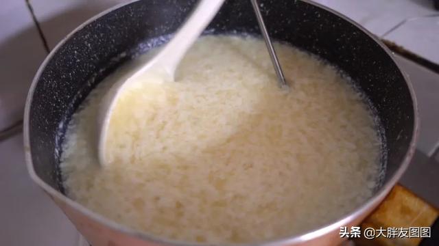 芝士是什么，芝士是什么梗（只需要牛奶和柠檬汁）