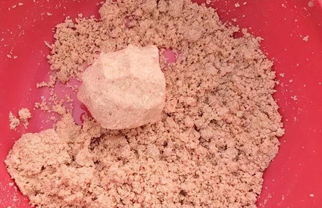 怎么钓鲢鳙，一米水深怎么钓鲢鳙（只要注意3个“铁律”）