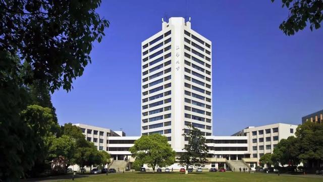 2021年上海大学新生开学报到时间及入学指南注意事项，上海各高校新生报到时间2021（要注意这“三大事项”）