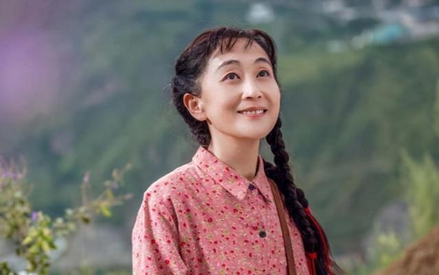 巫刚现任妻子陈瑾，巫刚个人资料（与哥哥一起坚持单身）