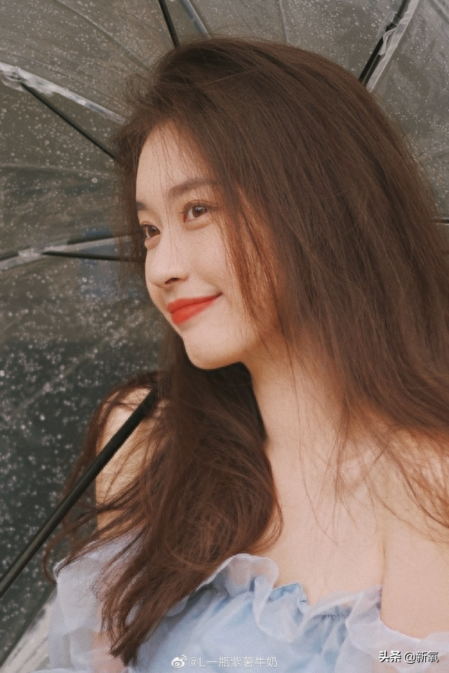 个性妩媚头像女，一点小性感 一点小妩媚微信（随便一张都是会被美少女们拿来做头像的程度）