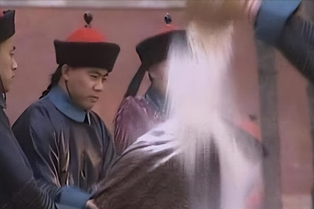 康熙王朝苏麻喇姑，康熙王朝苏麻喇姑的结局是什么（太监们为什么要将石灰倒在她头上）