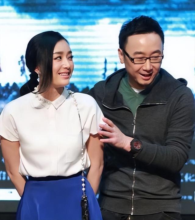 演员秦岚的独立人生，和她生命中爱过的2个重要男人