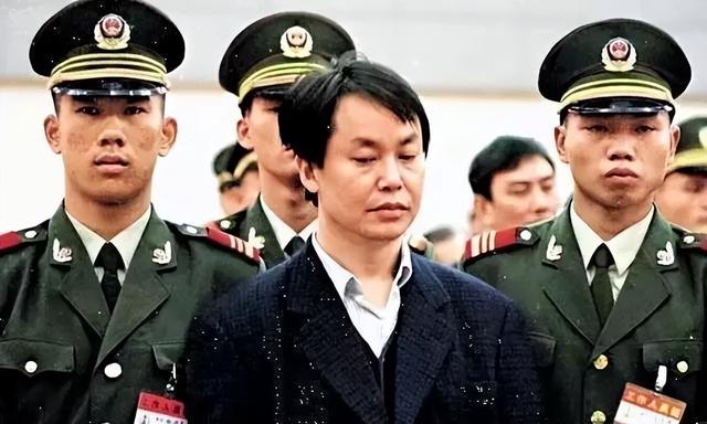 追龙2 贼王，任达华、梁家辉、吕良伟放在一起