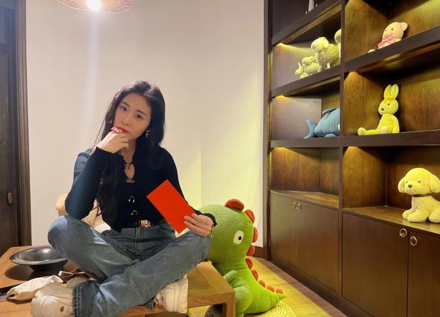 张碧晨，就这样被华晨宇渣了又渣，不知夜深人静时她可曾后悔过？