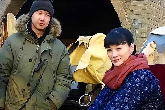 李小冉鄢颇事件到底怎么回事，李小冉与鄢颇分手10年