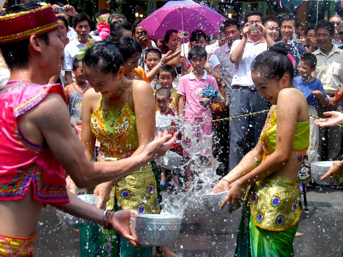 傣族文化民风民俗图片