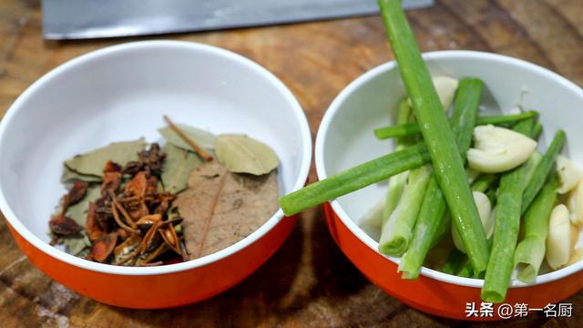 猪肉怎么去腥味，做猪肉去腥最好的方法有哪些（它是猪肉腥味的克星）