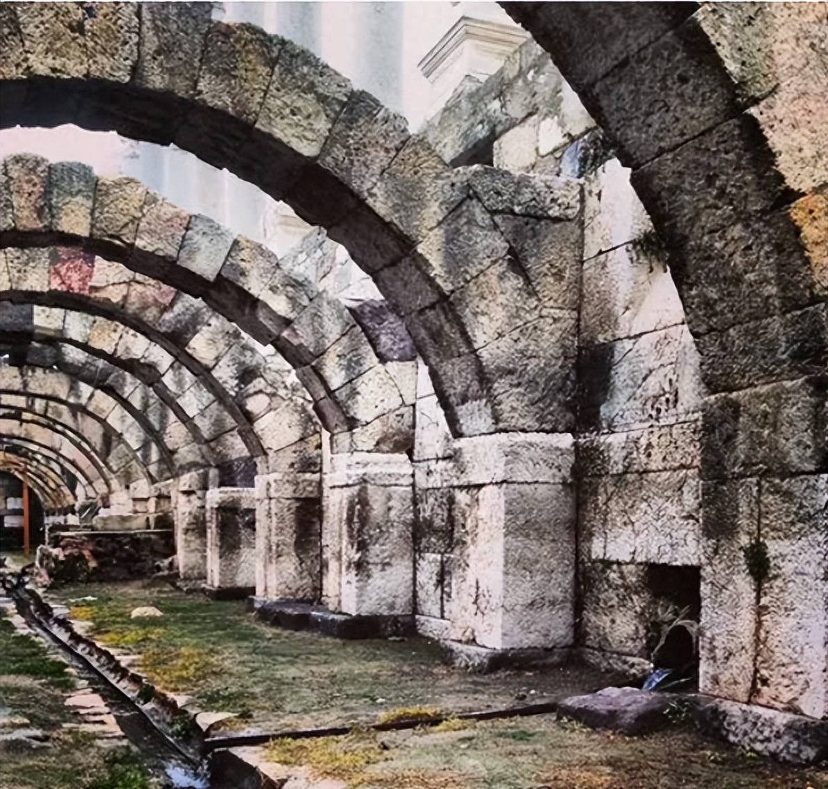 古罗马之光！水利工程的进步！古罗马水道系统的实现-特工资讯
