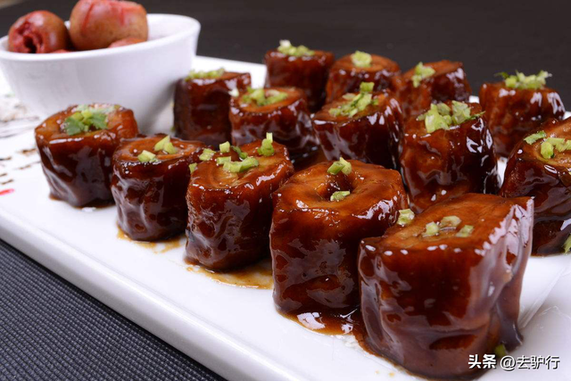 泉城是哪个城市，山城是哪个城市（来过的人心里都有数了）