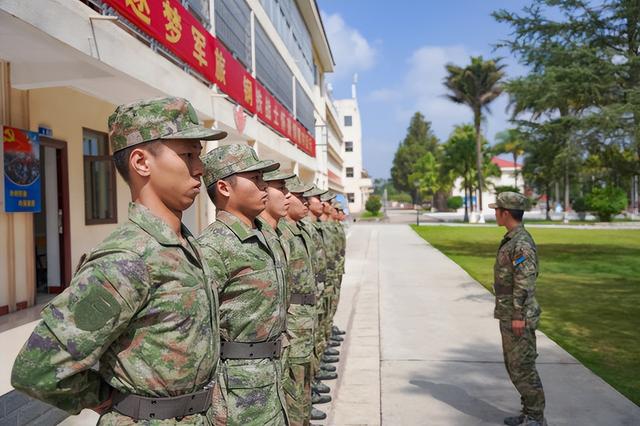 兵之初的第一次，兵的一生（兵之初的“第一次”）