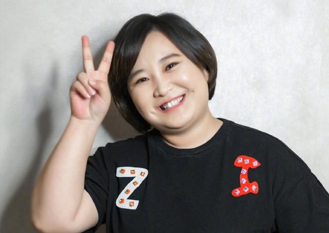 相声演员贾玲今年多大了，40岁贾玲暴瘦50斤