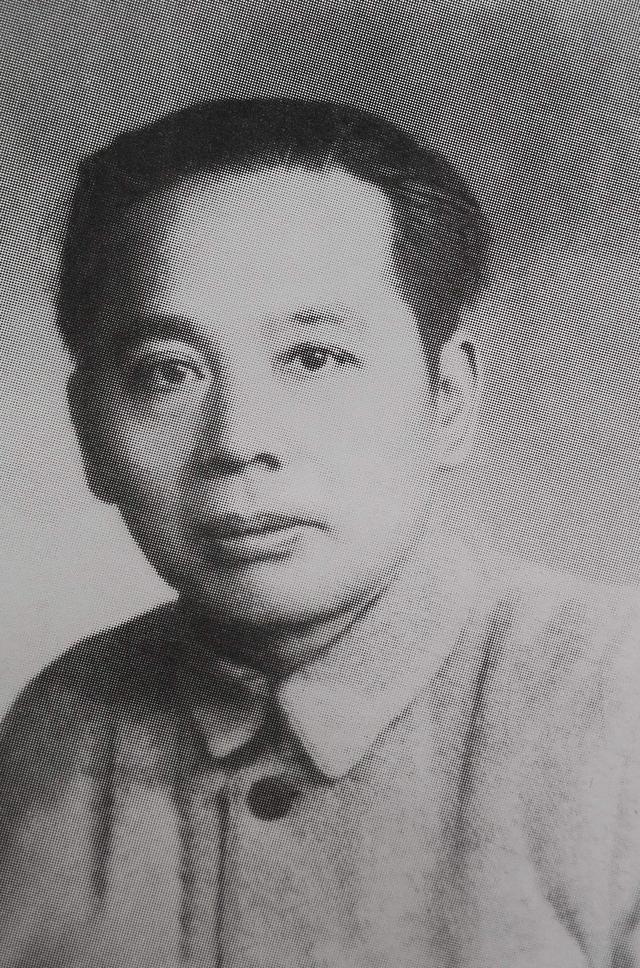 近代著名的作家有哪些个，现代著名的作家有哪几位（中国近现代史上文笔最好的十位作家）