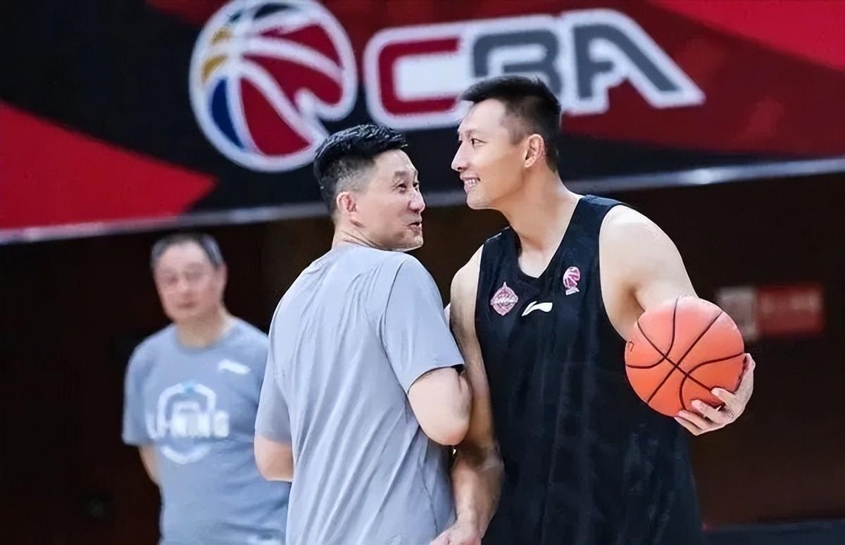 易建联个人资料简介，易建联个人资料介绍（她是易建联妻子）