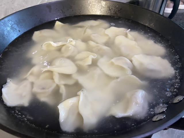头伏萝卜二伏菜，头伏萝卜二伏菜是什么意思（老话说：“头伏萝卜二伏菜）