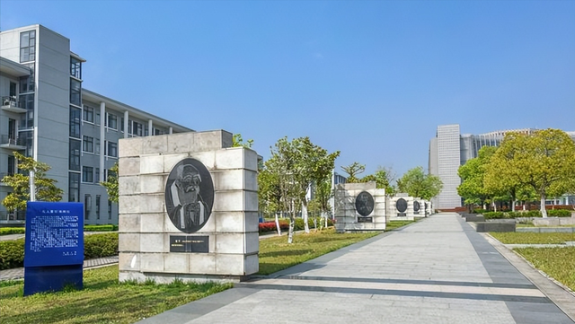 安徽大学2021录取分数线是多少，2022年安徽大学在甘肃的录取分数线是多少（安徽大学艺术专业在各省录取分数汇总）