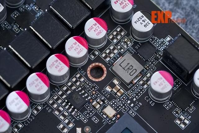 索泰显卡怎么样，索泰显卡能买吗（AMP月白GOC显卡评测）