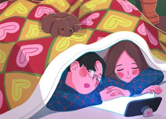 怎么和女孩子聊天拉感情，如何与女朋友聊天增进感情（教男生的：如何跟女人聊天）