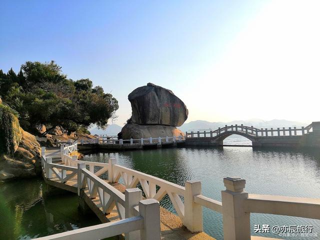 湛江湖光岩有哪些景点，湛江十大避暑旅游景点