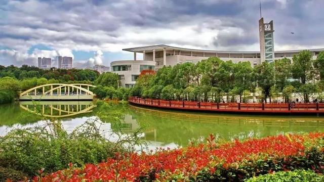 湖北财经类大学排名，湖北财会专业大学排名（中国财经类大学排名揭晓）