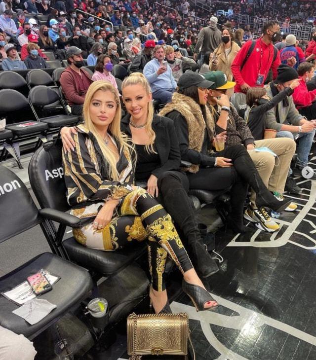 祝女朋友生日快乐，祝女朋友生日快乐祝福语（贝弗利祝女友生日快乐还撒狗粮）