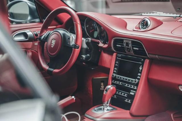 为什么pdk变速箱叫无限弹，PDK变速箱是几速的（老老老款的911）