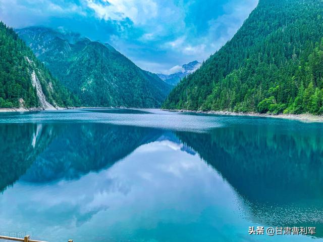 国内景点排行榜，国内景点排行榜前十名（中国15大最美风景）